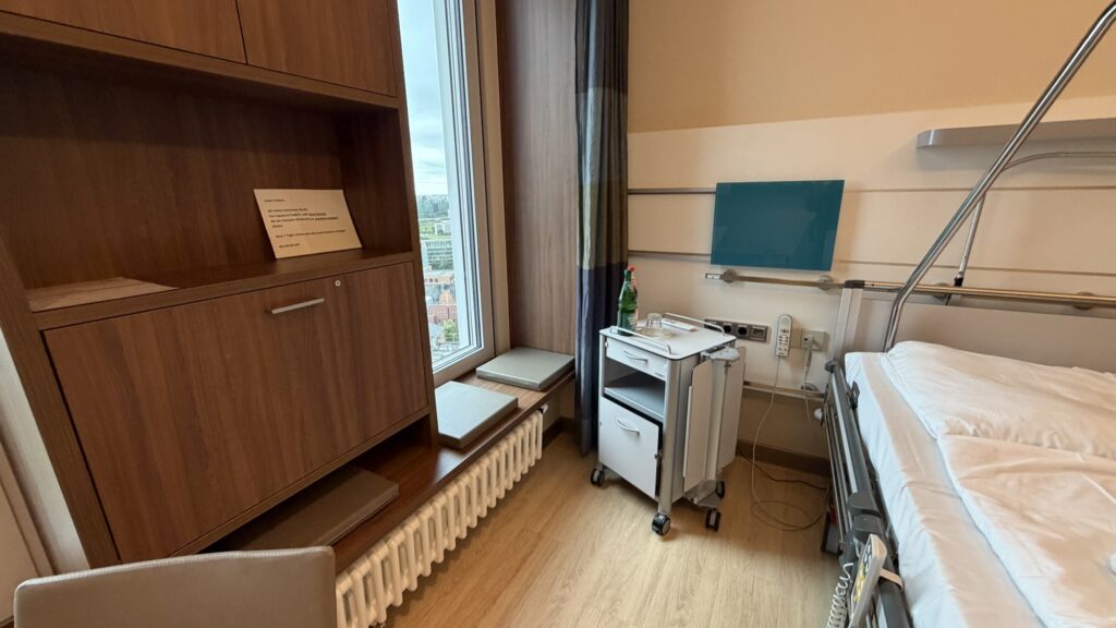 Charité Komfortstation M120 - Einzelzimmer