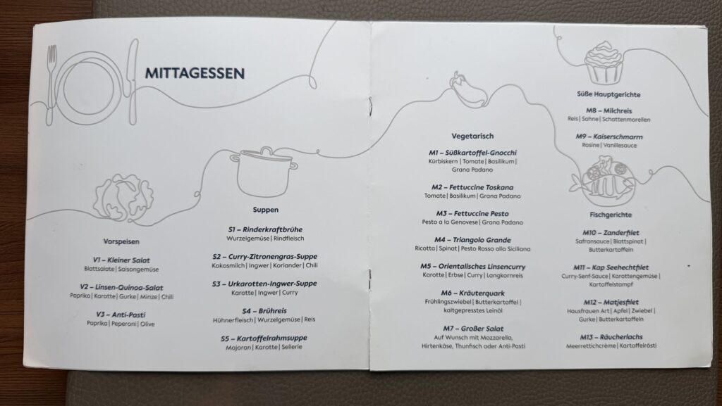 Charité Komfortstation Berlin Mitte, Menükarte Mittagessen, Vorspeisen, Suppen, süße Gerichte
